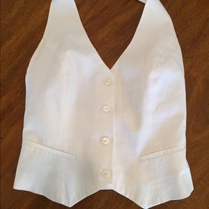 100% cotton white halter vest.